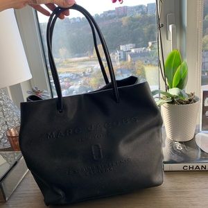 Marc Jacobs Leather Tote Bag!